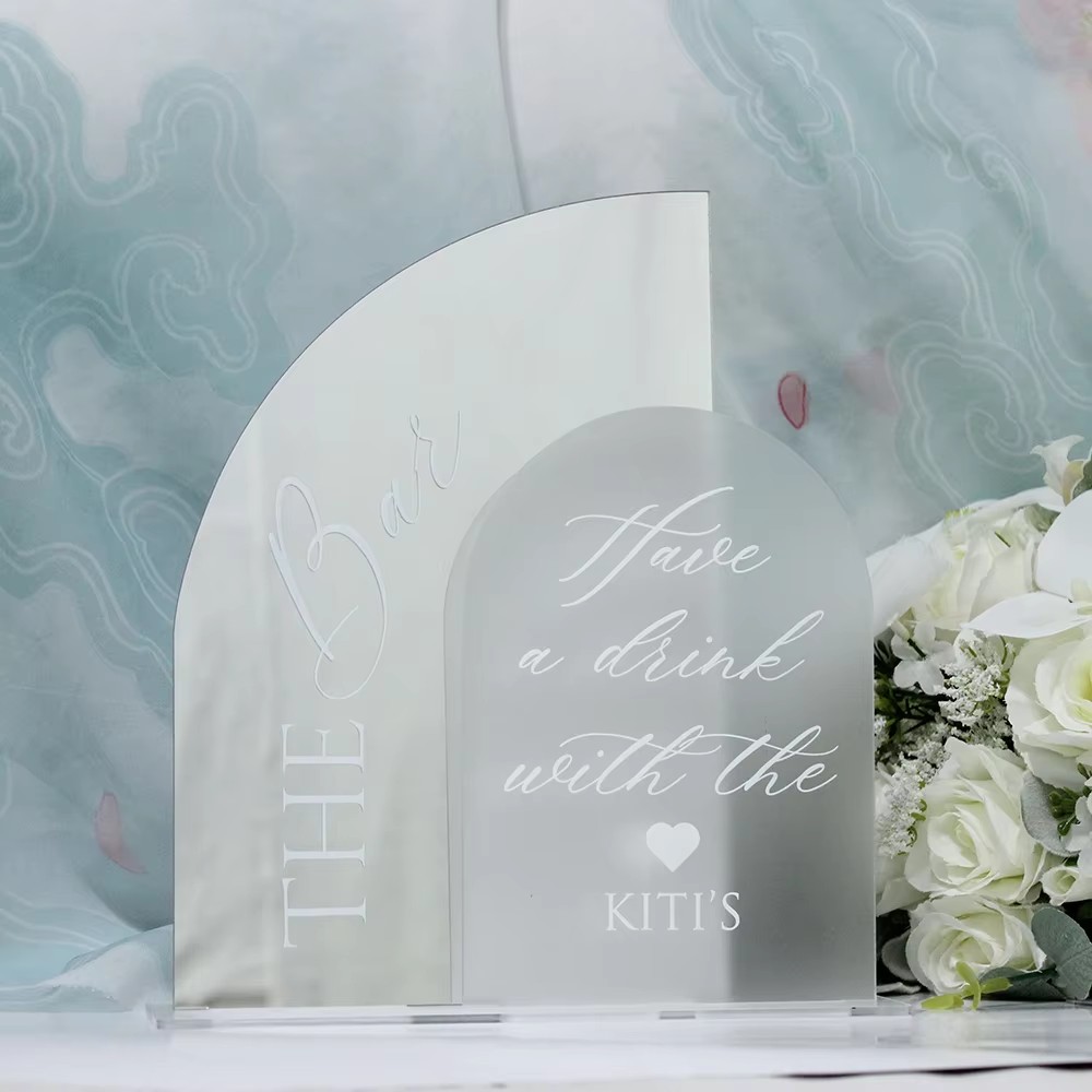 Personalized Wedding Party Bar - огляд і ціна Cocktail Recipe Book